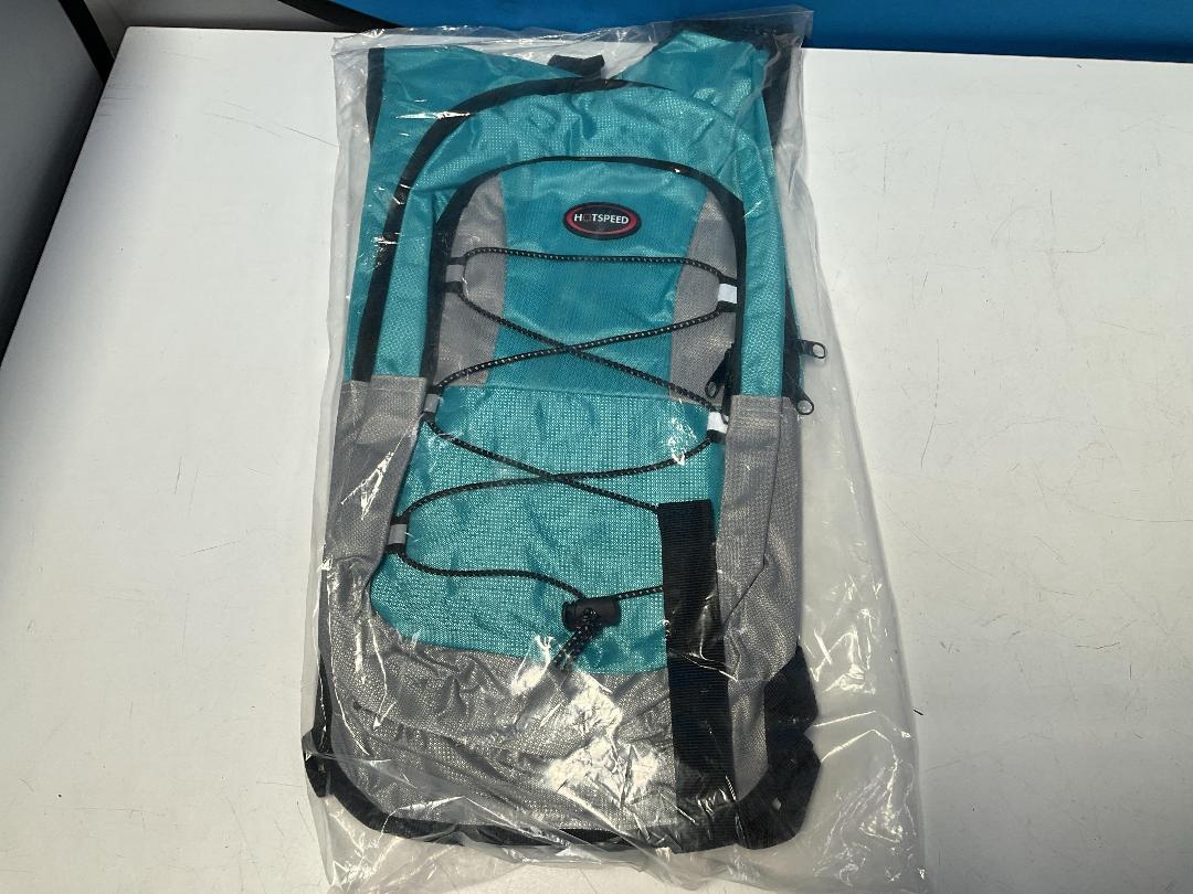 Photo '3' of 2x HotSpeed - Hydration Packs & 2x 2L Bladders - Aqua *NEW*