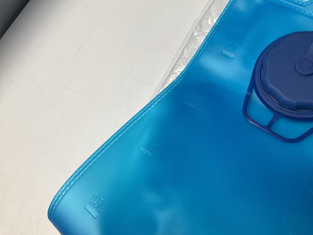 Photo '8' of 4x HotSpeed - Hydration Packs & 4x 2L Bladders - Black/Grey *NEW*