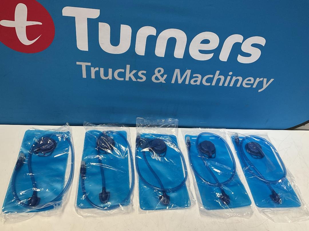 Photo '11' of 5x HotSpeed - Hydration Packs & 5x 2L Bladders - Black/Grey *NEW*