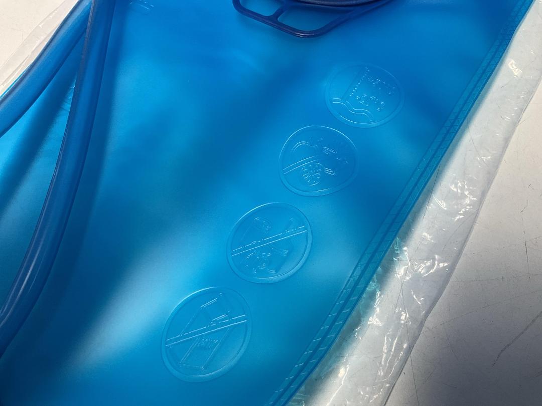 Photo '5' of 4x HotSpeed - Hydration Packs & 4x 2L Bladders - Green *NEW*