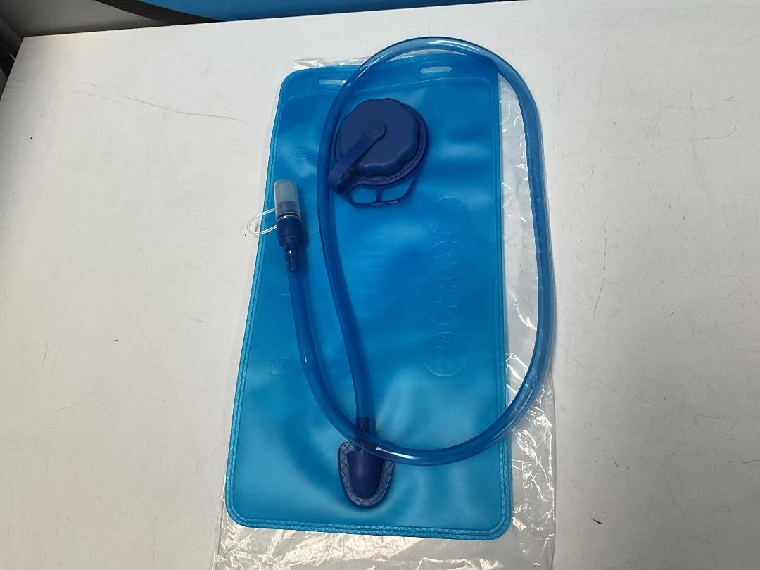 Photo '4' of 5x HotSpeed - Hydration Packs & 5x 2L Bladders - Green *NEW*