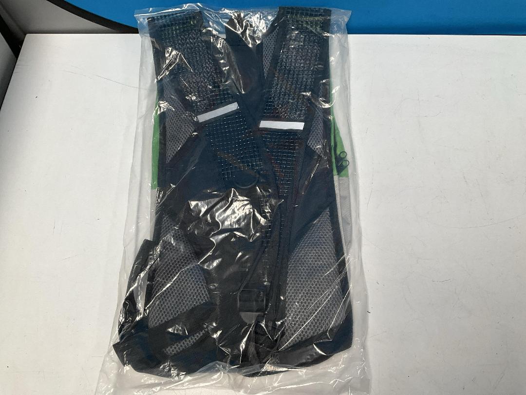 Photo '3' of 5x HotSpeed - Hydration Packs & 5x 2L Bladders - Green *NEW*