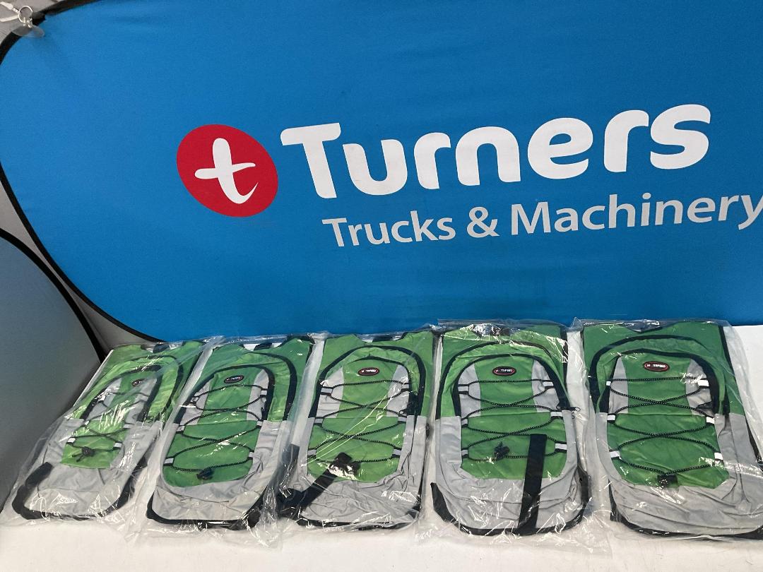 Photo '8' of 5x HotSpeed - Hydration Packs & 5x 2L Bladders - Green *NEW*