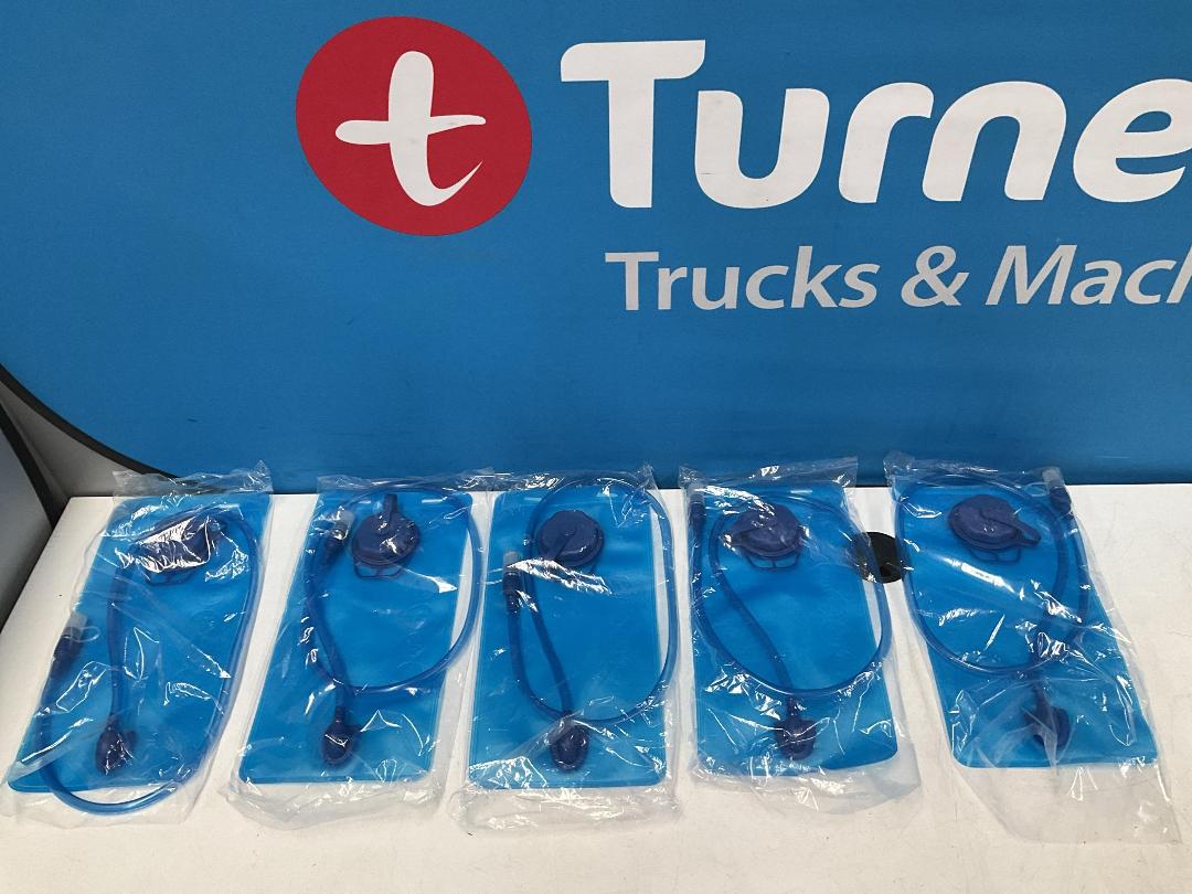 Photo '9' of 5x HotSpeed - Hydration Packs & 5x 2L Bladders - Green *NEW*