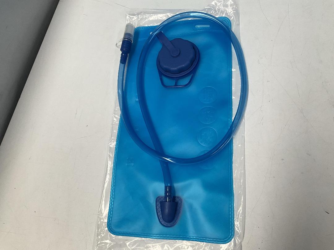 Photo '4' of 5x Blue Coloured Day Packs or Similar & 5x 2L Bladders - *NEW*