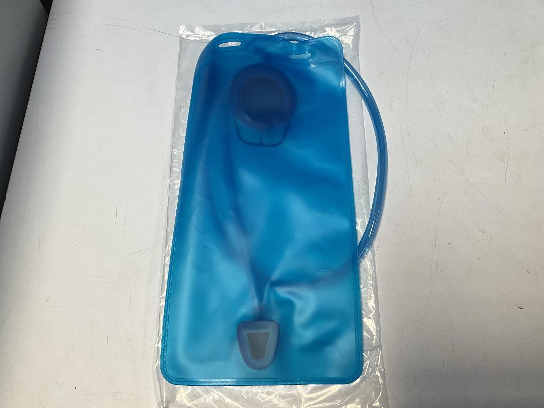 Photo '7' of 5x Green Coloured Day Packs or Similar & 5x 2L Bladders - *NEW*