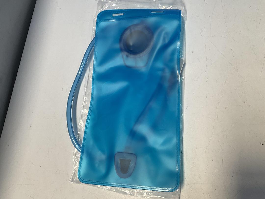 Photo '7' of 5x Green Coloured Day Packs or Similar & 5x 2L Bladders - *NEW*