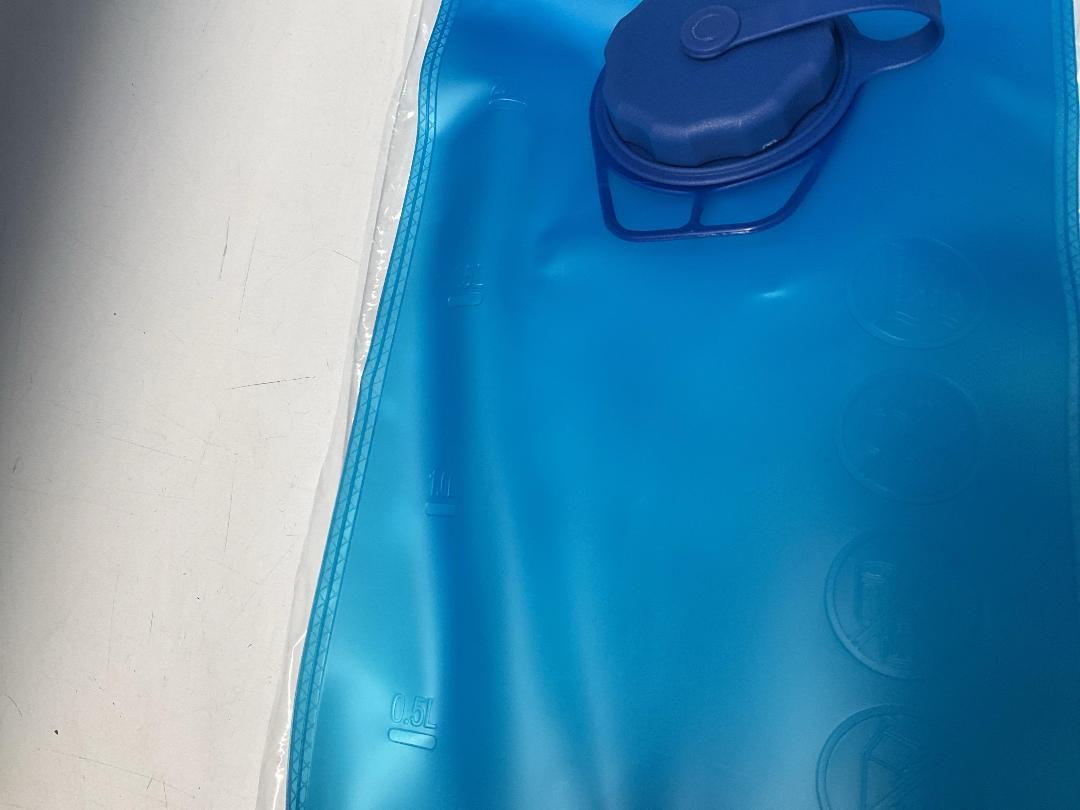 Photo '6' of 5x Pink Coloured Day Packs or Similar & 5x 2L Bladders - *NEW*