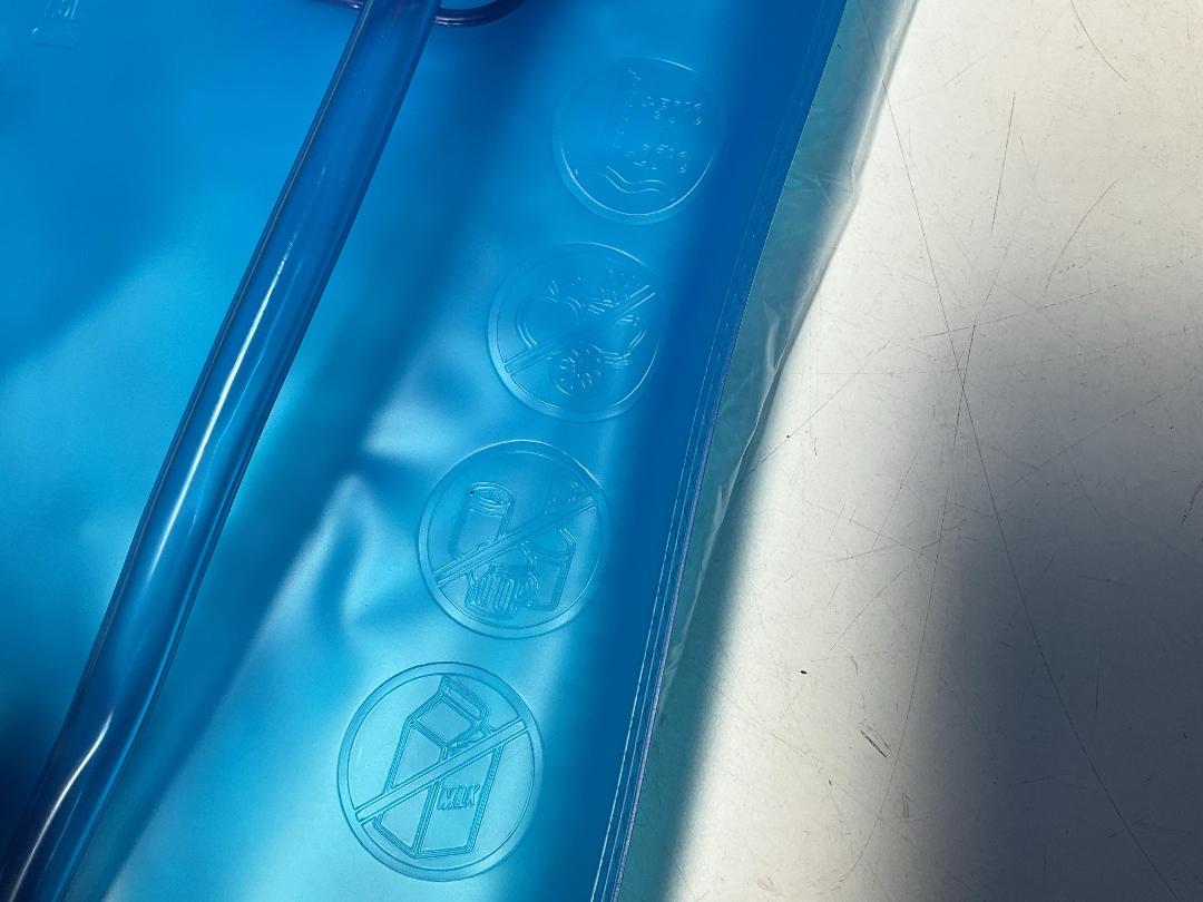 Photo '5' of 5x Pink Coloured Day Packs or Similar & 5x 2L Bladders - *NEW*