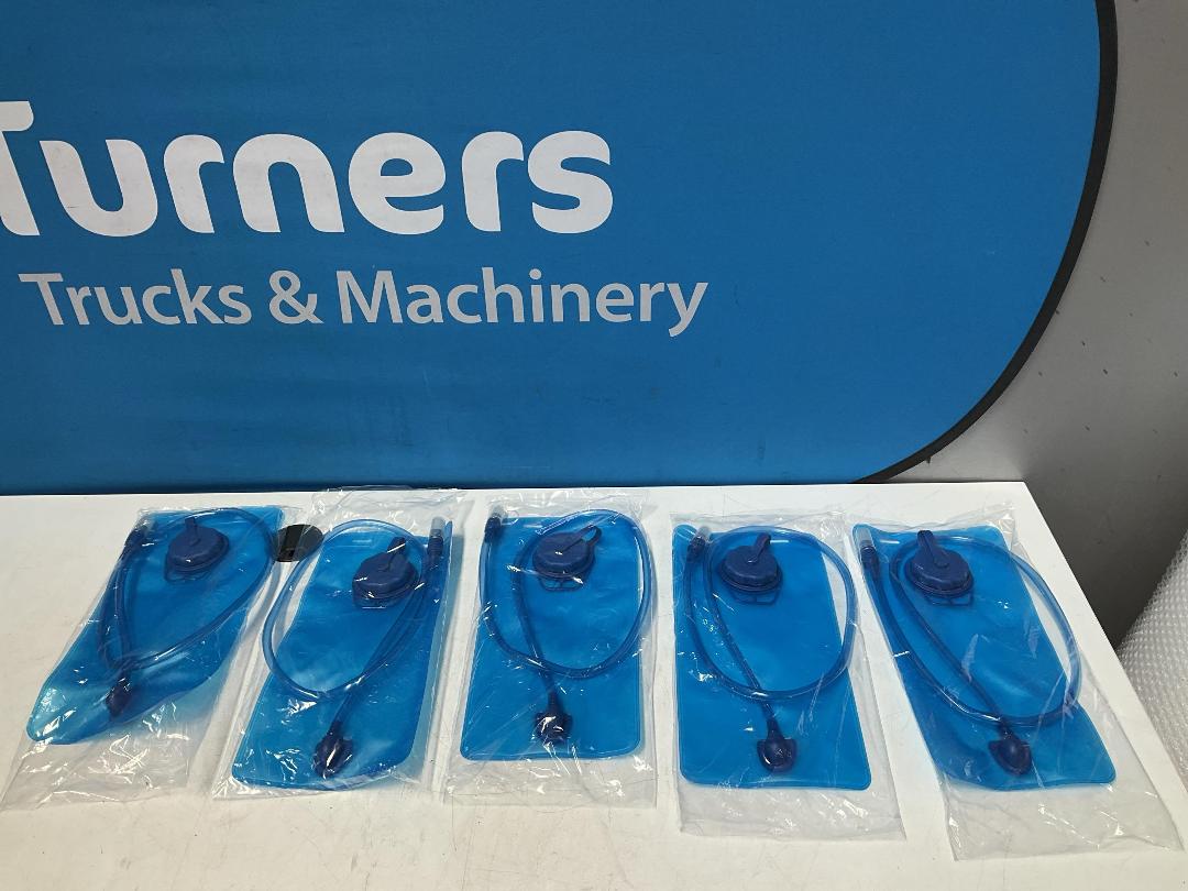 Photo '9' of 5x Pink Coloured Day Packs or Similar & 5x 2L Bladders - *NEW*