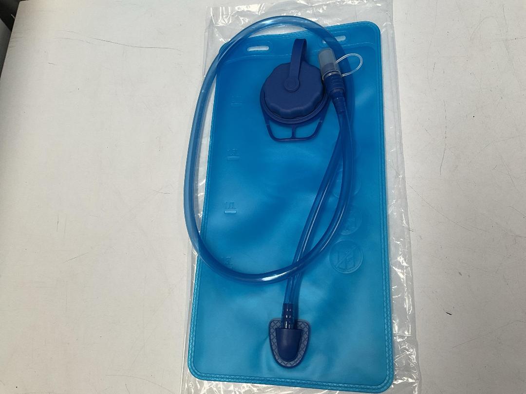 Photo '4' of 5x Pink Coloured Day Packs or Similar & 5x 2L Bladders - *NEW*