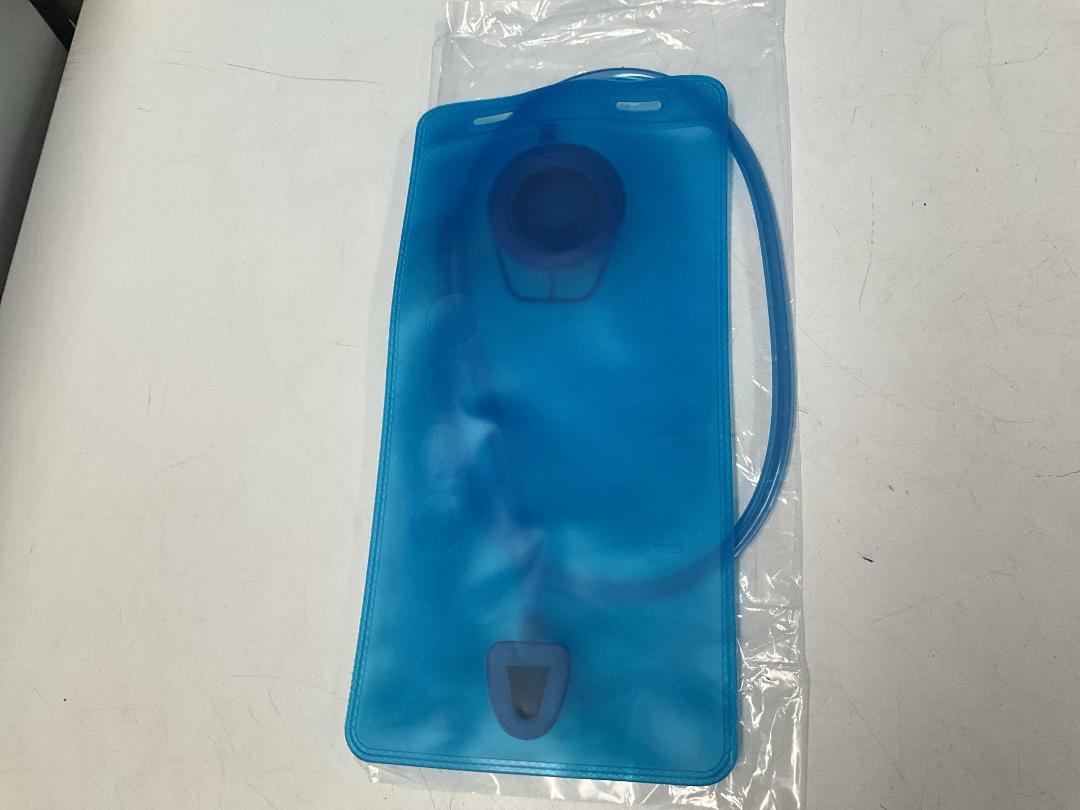 Photo '7' of 5x Pink Coloured Day Packs or Similar & 5x 2L Bladders - *NEW*