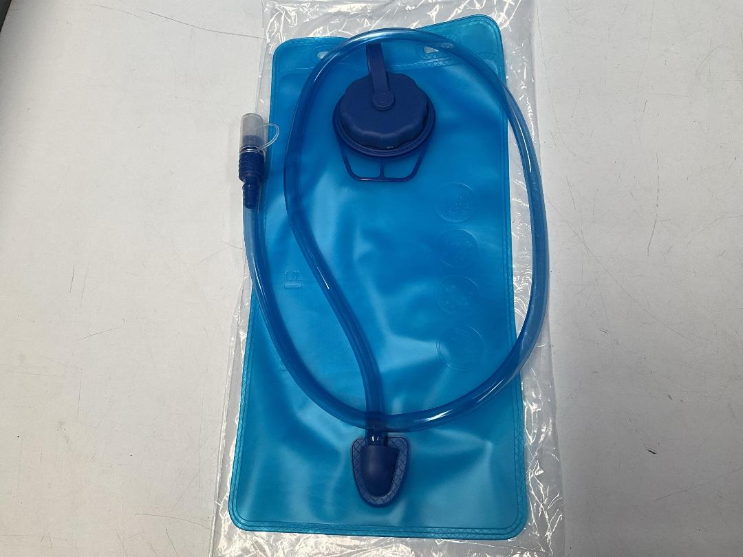 Photo '4' of 5x HotSpeed - Hydration Packs & 5x 2L Bladders - 3x Green and 2x Orange *NEW*