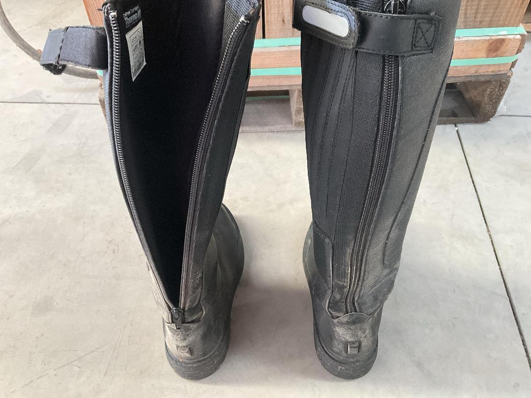 Photo '6' of Vintage Mountain Horse ThermoLite Riding Boots - UK 6.5
