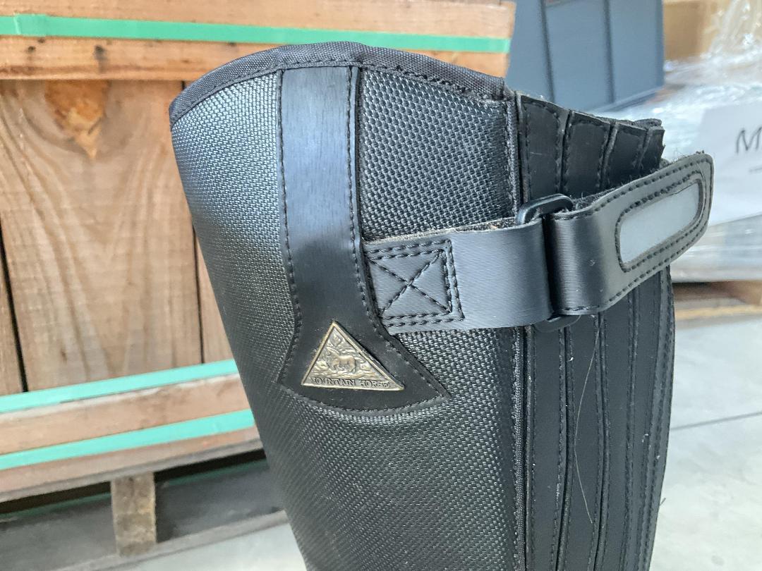 Photo '3' of Vintage Mountain Horse ThermoLite Riding Boots - UK 6.5