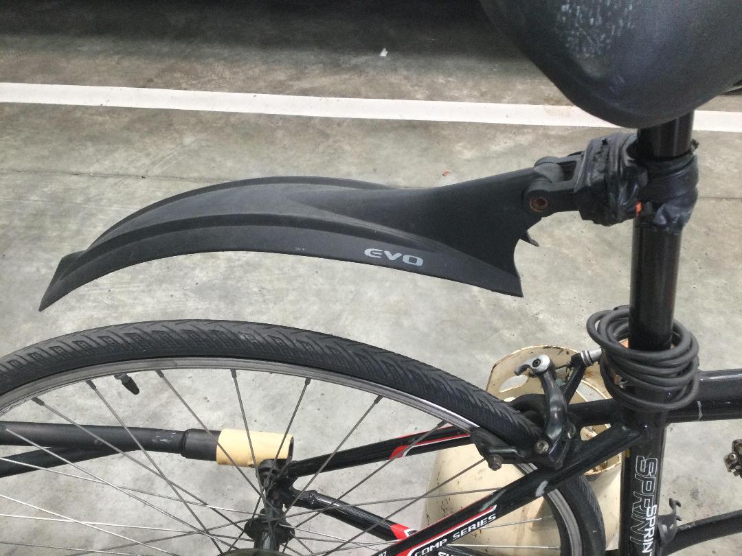 Photo '7' of Avanti Bicycle with attached Trailer