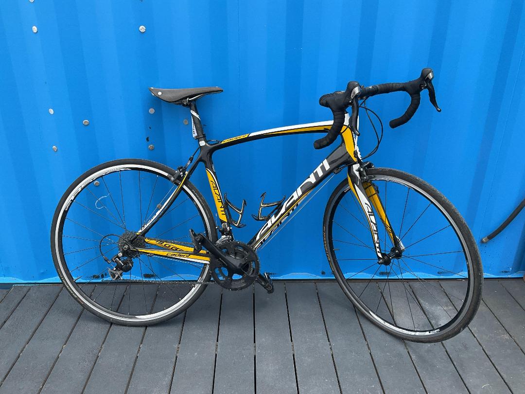 Photo '2' of Avanti Cadent Road Bike Photo '2' of Avanti Cadent Road Bike