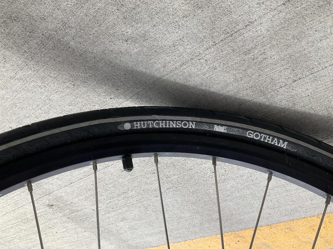 Photo '6' of Apollo Trace Lemon/Lime Coloured Bike Photo '6' of Apollo Trace Lemon/Lime Coloured Bike