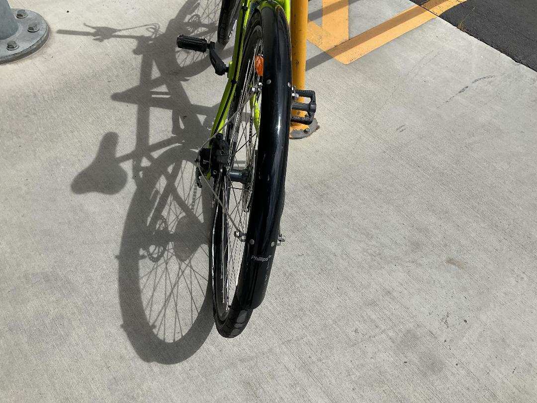 Photo '12' of Apollo Trace Lemon/Lime Coloured Bike Photo '12' of Apollo Trace Lemon/Lime Coloured Bike