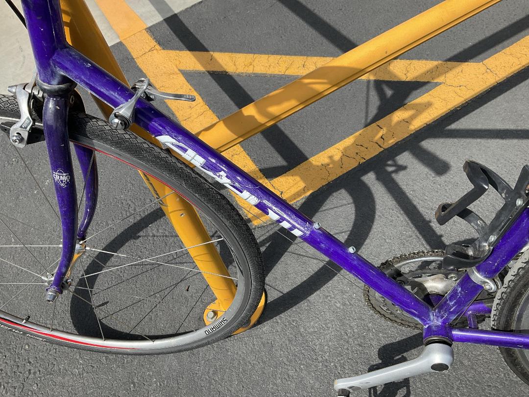 Photo '11' of Avanti Road Bicycle