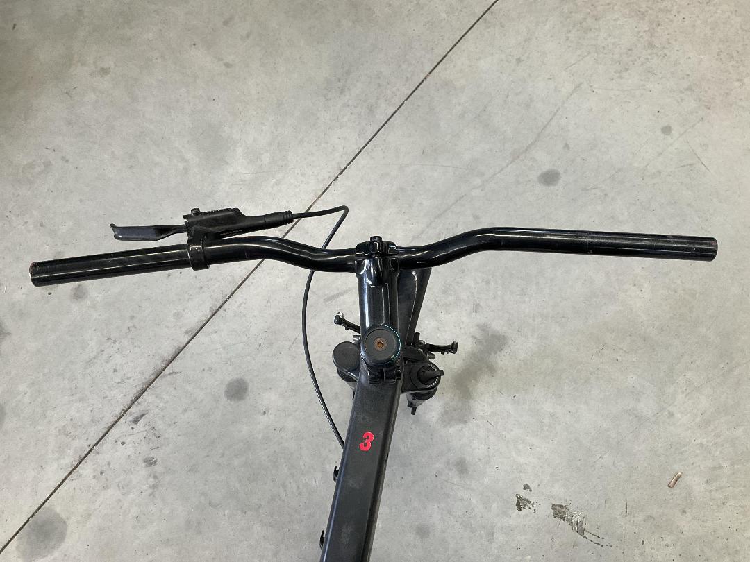 Photo '3' of TREK - Dual Sport 3 Bicycle