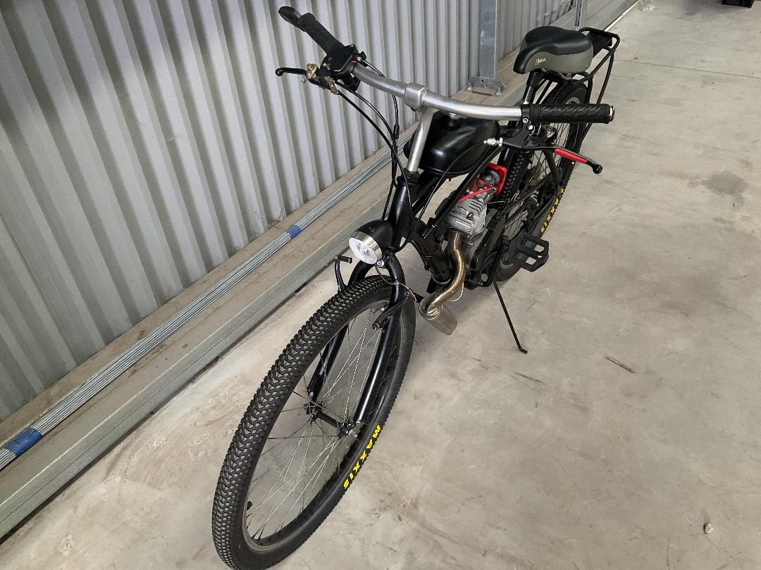 Photo '2' of 49cc 2-Stroke Bicycle