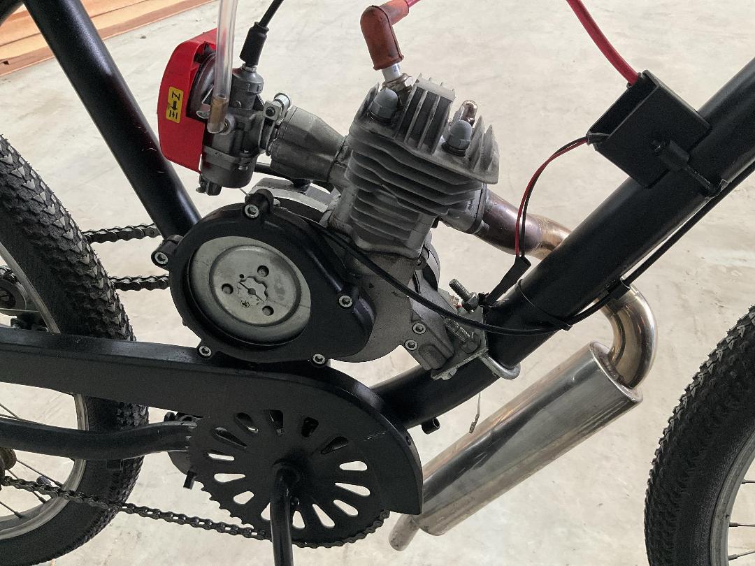 Photo '11' of 49cc 2-Stroke Bicycle