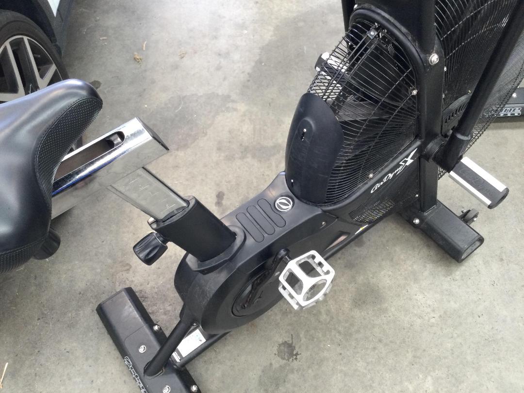 Photo '8' of Octane fitness assault bike