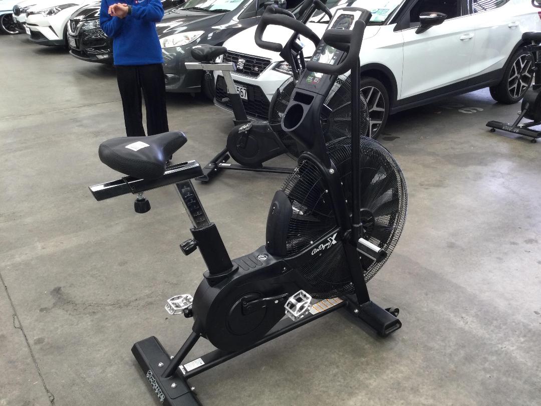 Photo '3' of Octane fitness assault bike