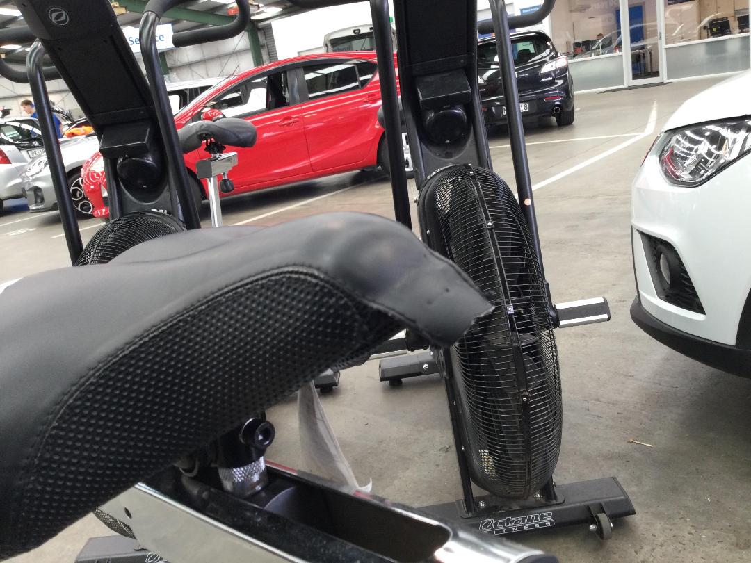 Photo '7' of Octane fitness assault bike