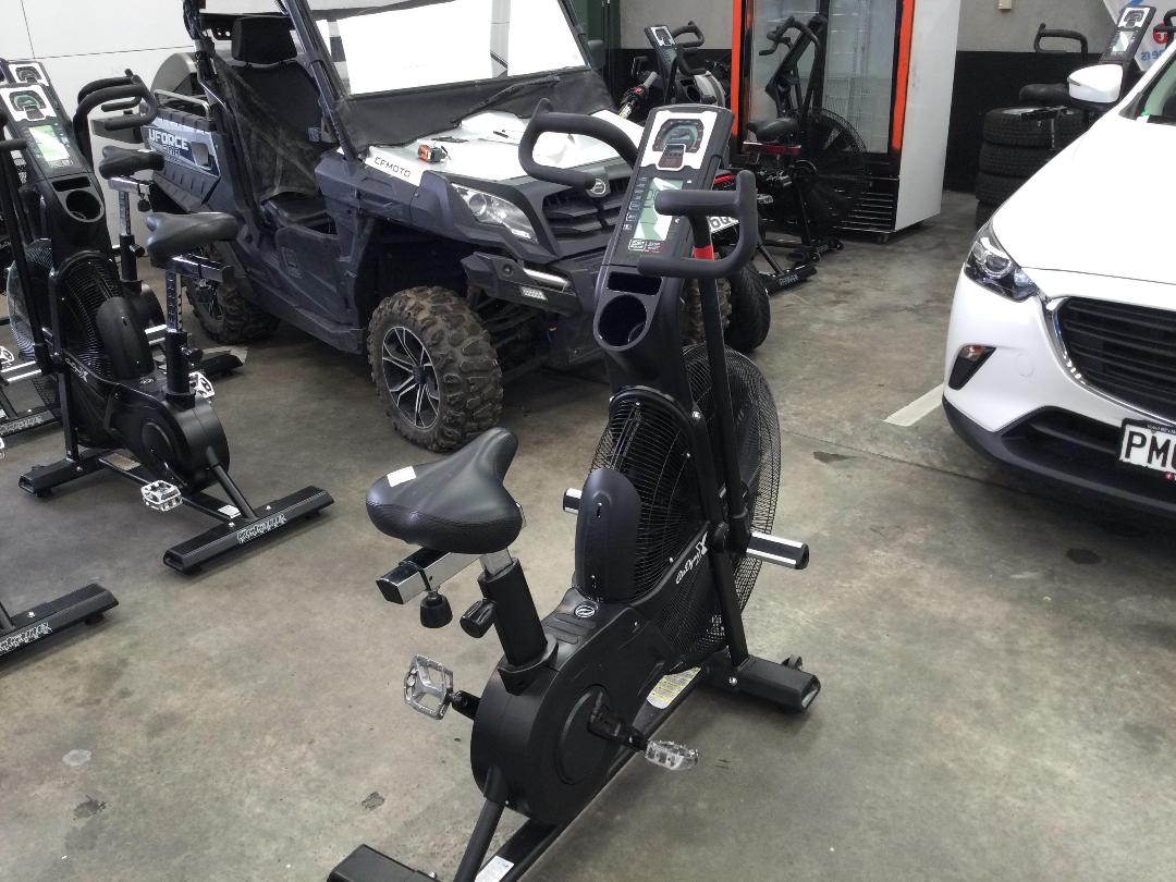 Photo '3' of Octane fitness assault bike Photo '3' of Octane fitness assault bike