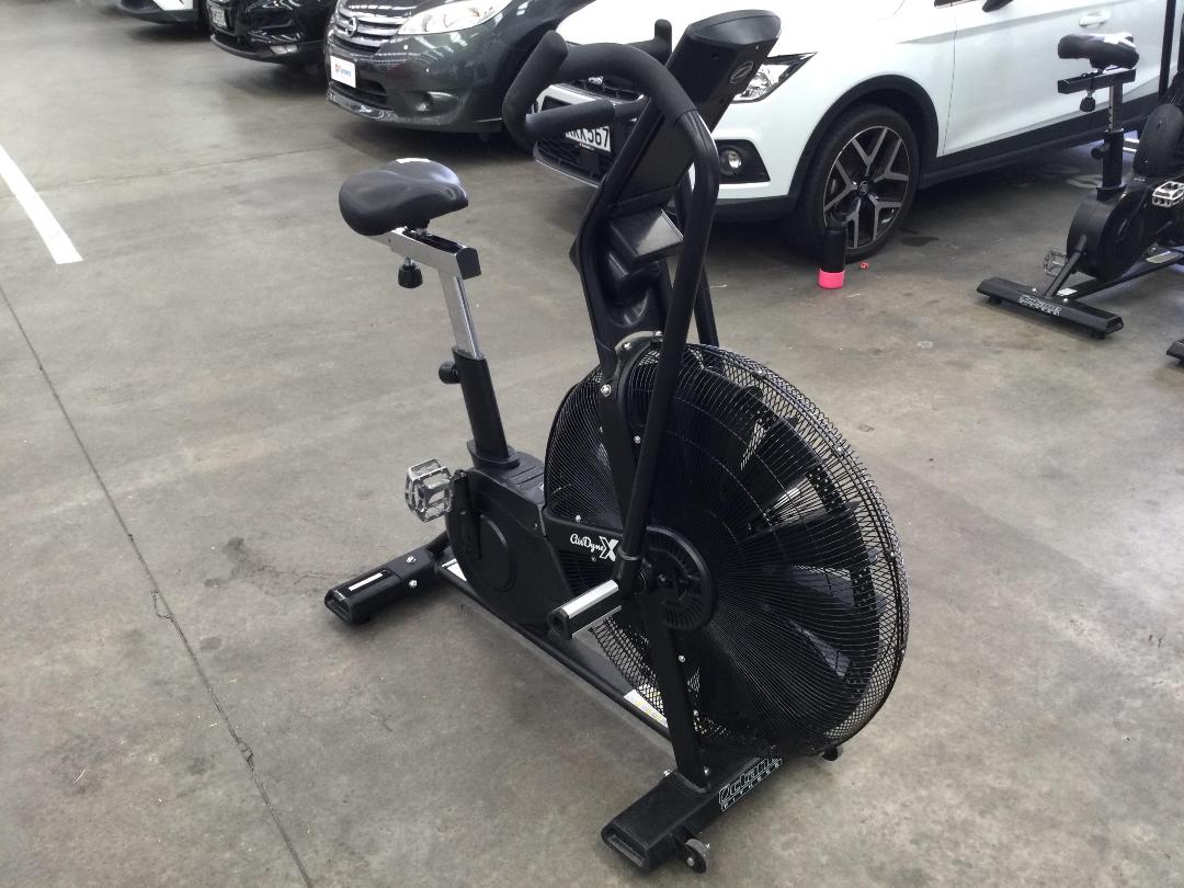 Photo '6' of Octane fitness assault bike Photo '6' of Octane fitness assault bike