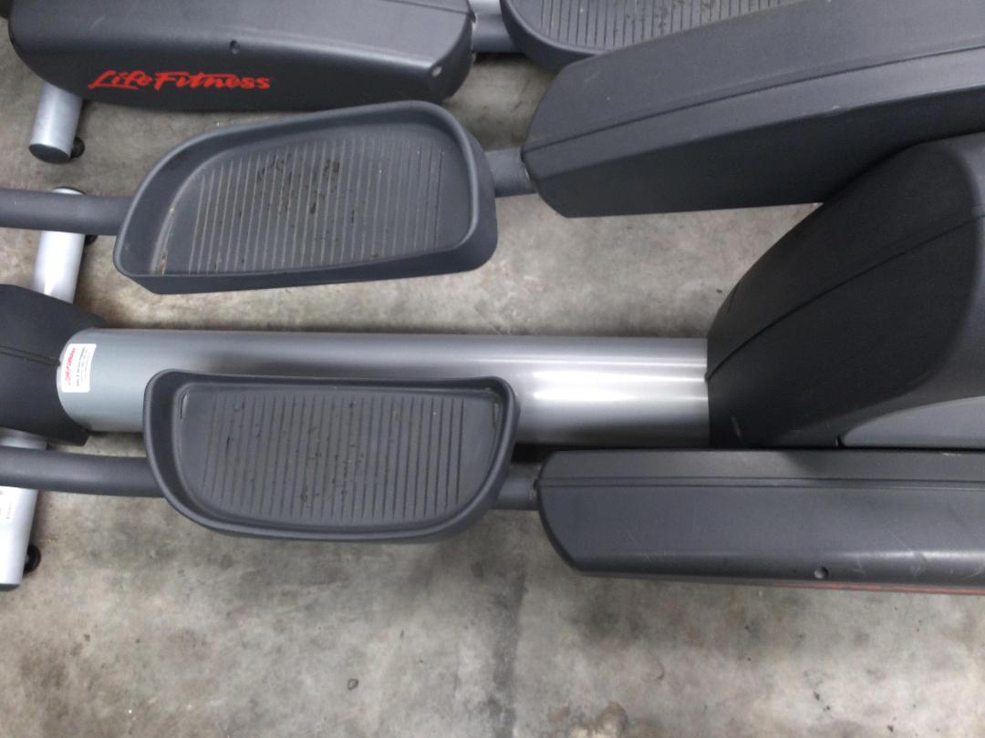 Photo '4' of Life Fitness Cross Trainer