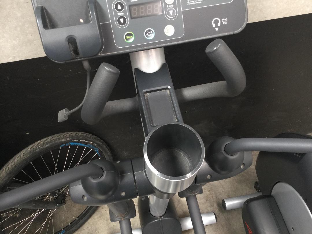 Photo '6' of Life Fitness Cross Trainer