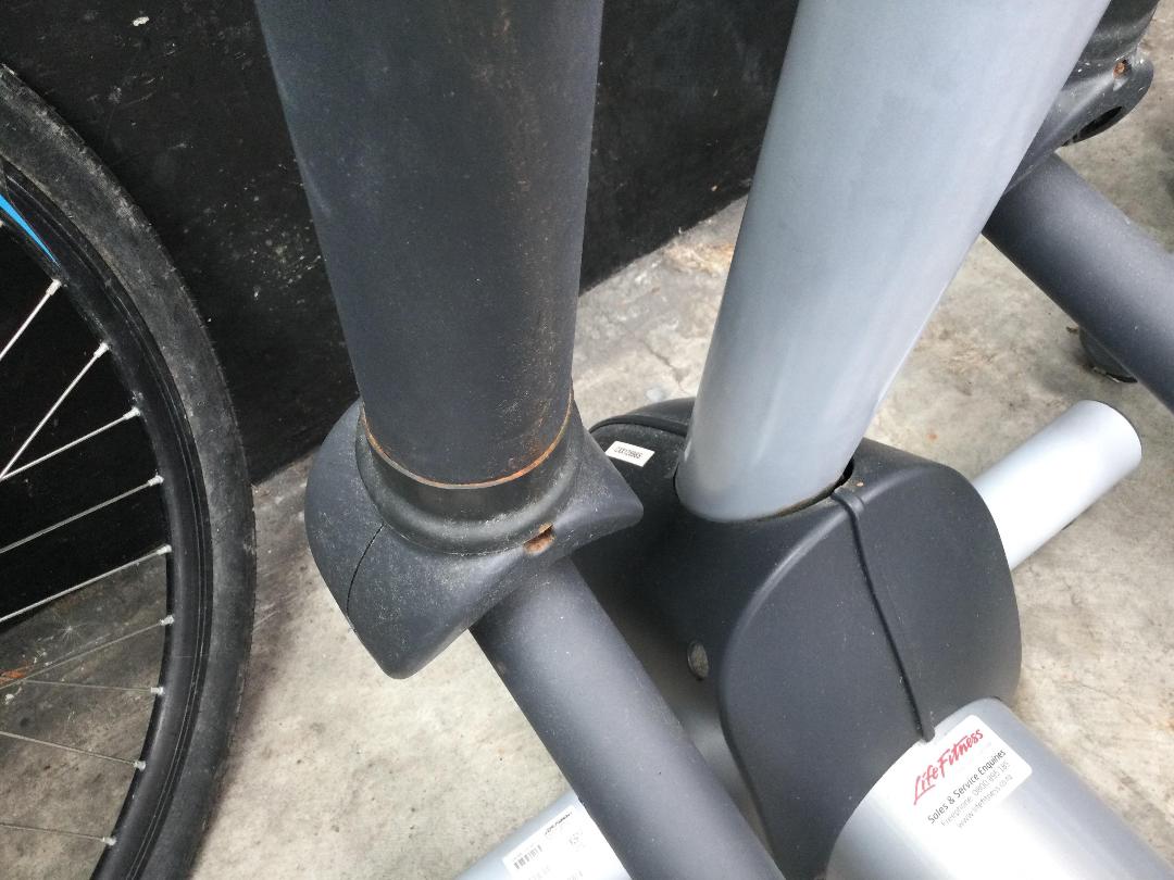 Photo '8' of Life Fitness Cross Trainer