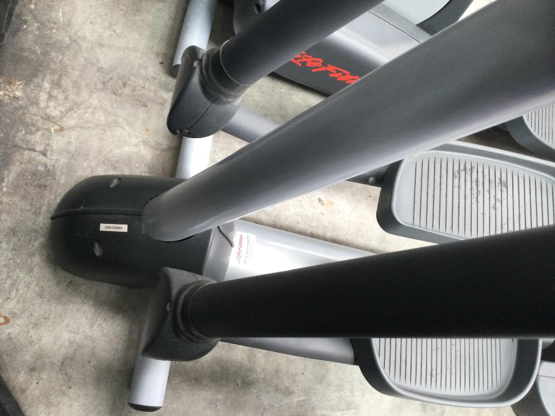 Photo '9' of Life Fitness Cross Trainer