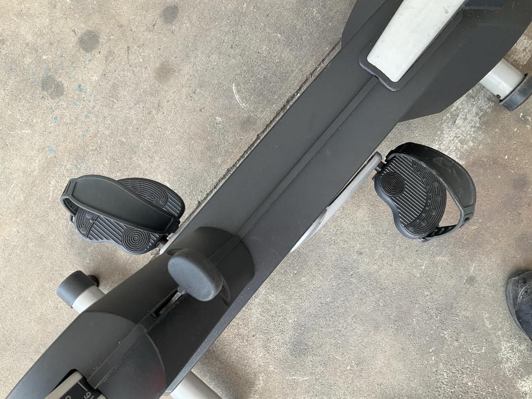 Photo '8' of Life Fitness CLCS Exercise Bike