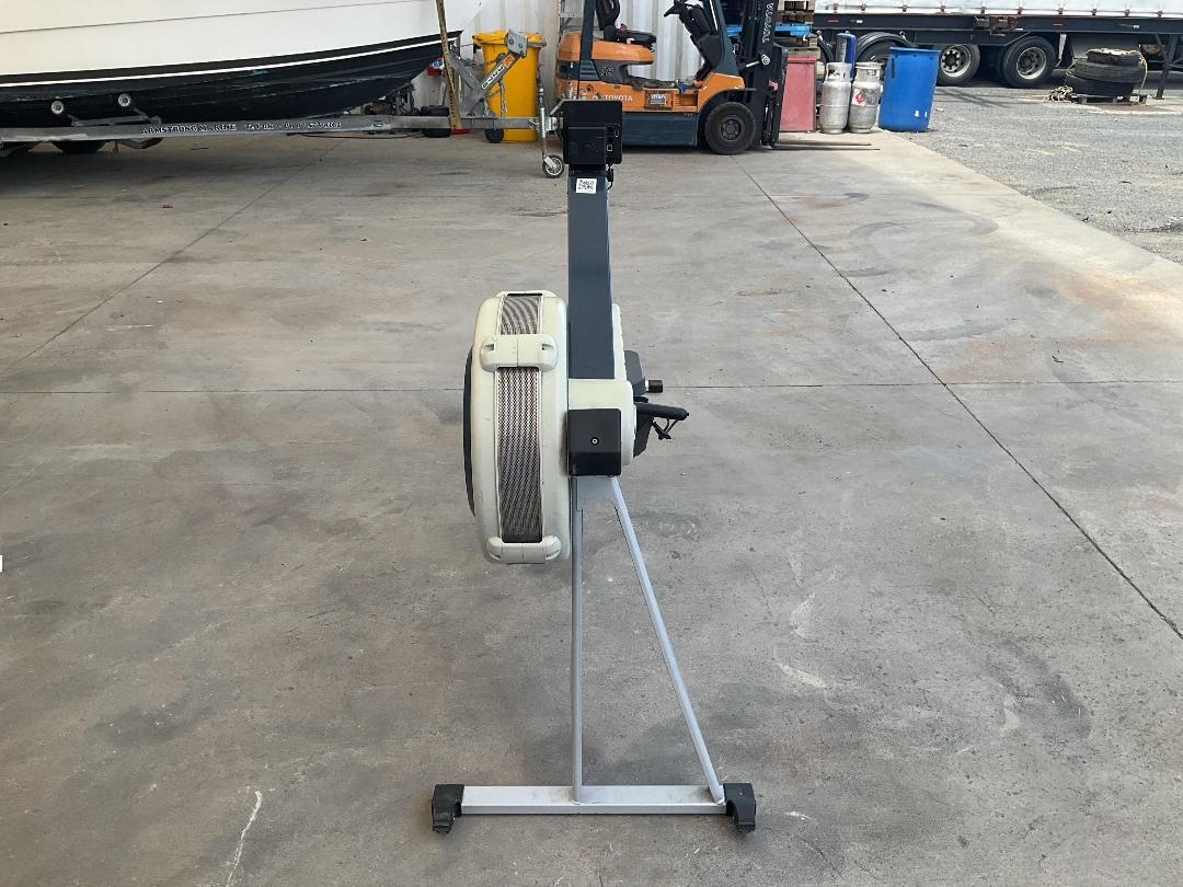 Photo '4' of Concept 2 Indoor Rowing Machine