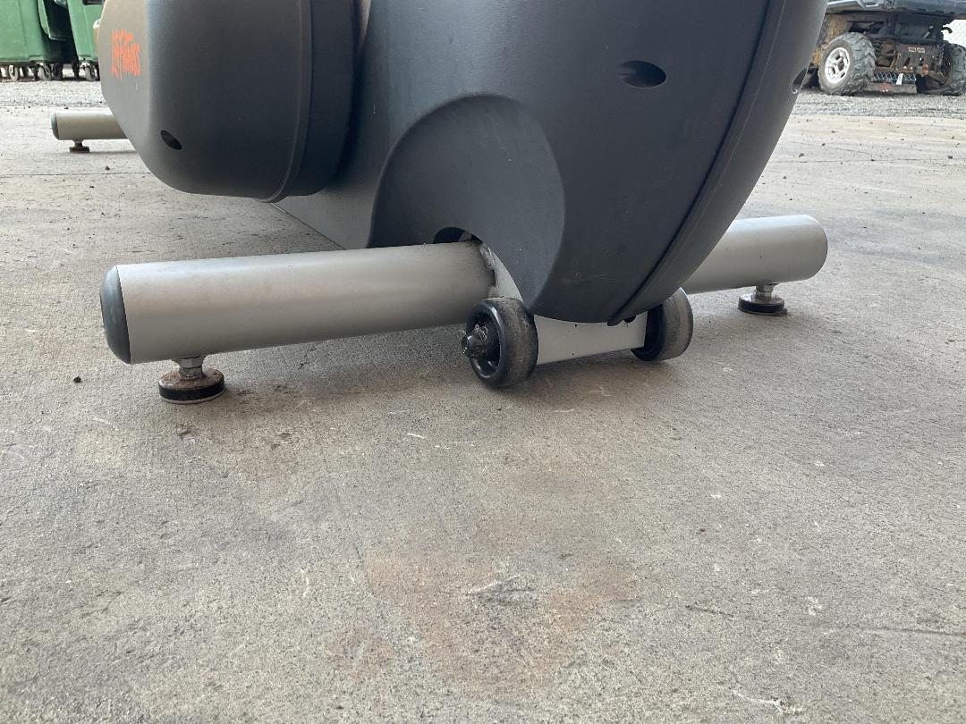 Photo '11' of Life Fitness CLSX Cross-trainer