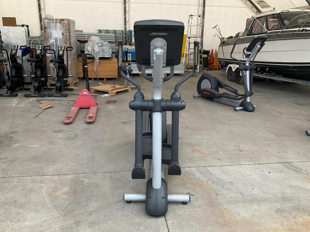 Photo '4' of Life Fitness CLSX Cross-trainer