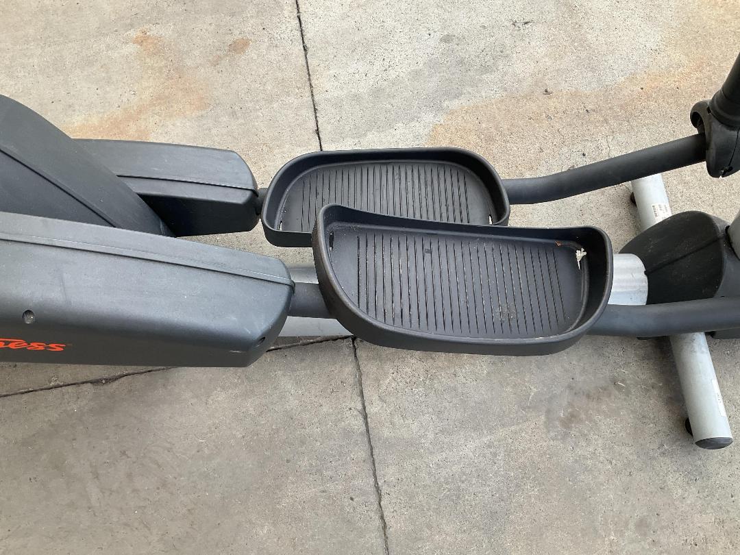 Photo '8' of Life Fitness CLSX Cross-trainer