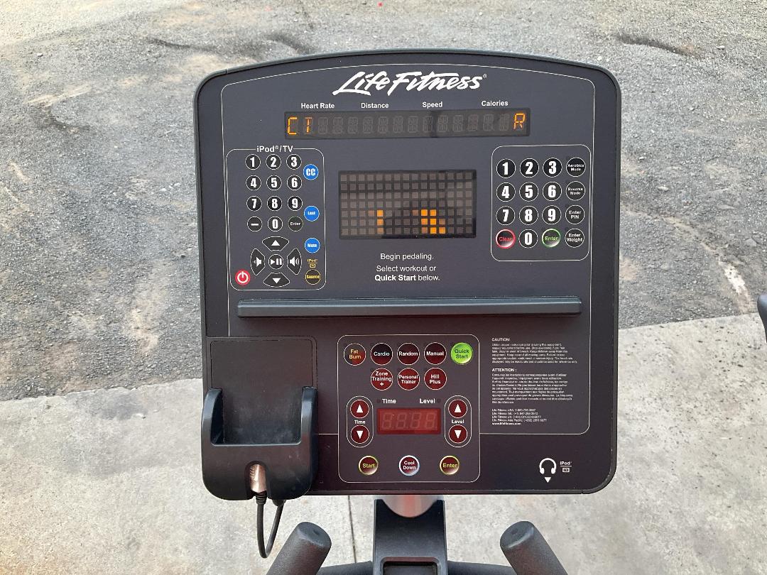 Photo '11' of Life Fitness CLSX Cross-trainer