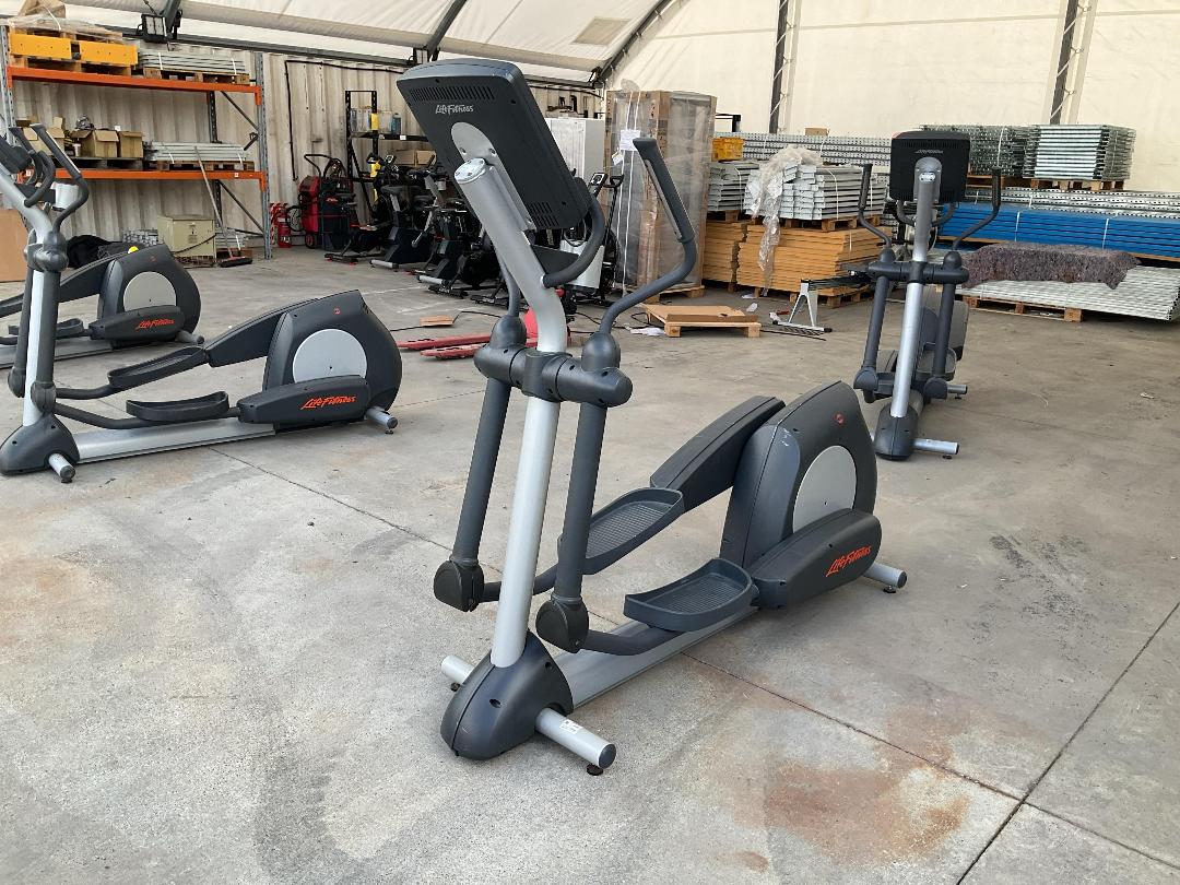 Photo '3' of Life Fitness CLSX Cross-trainer Photo '3' of Life Fitness CLSX Cross-trainer