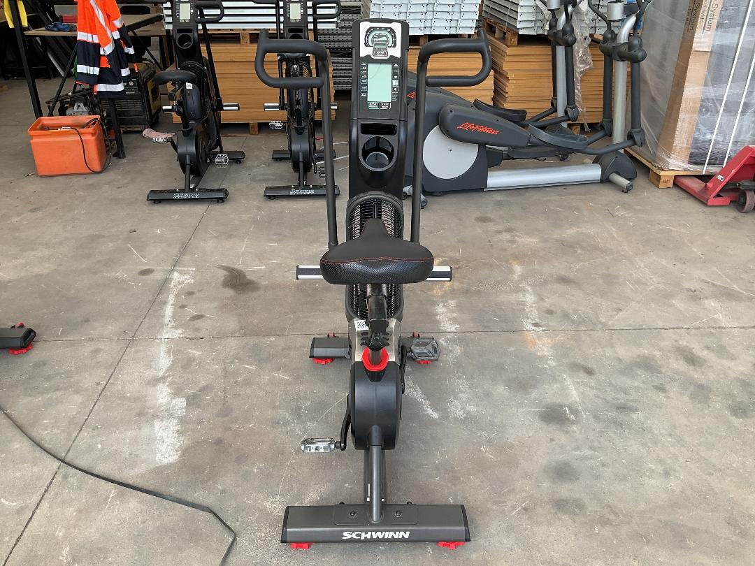 Photo '2' of Schwinn Airdyne AD8 Exercycle Photo '2' of Schwinn Airdyne AD8 Exercycle