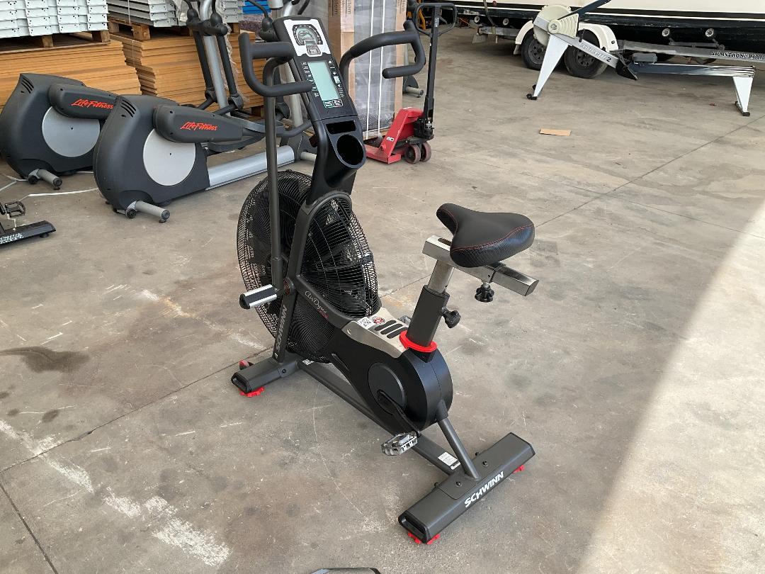 Photo '7' of Schwinn Airdyne AD8 Exercycle Photo '7' of Schwinn Airdyne AD8 Exercycle