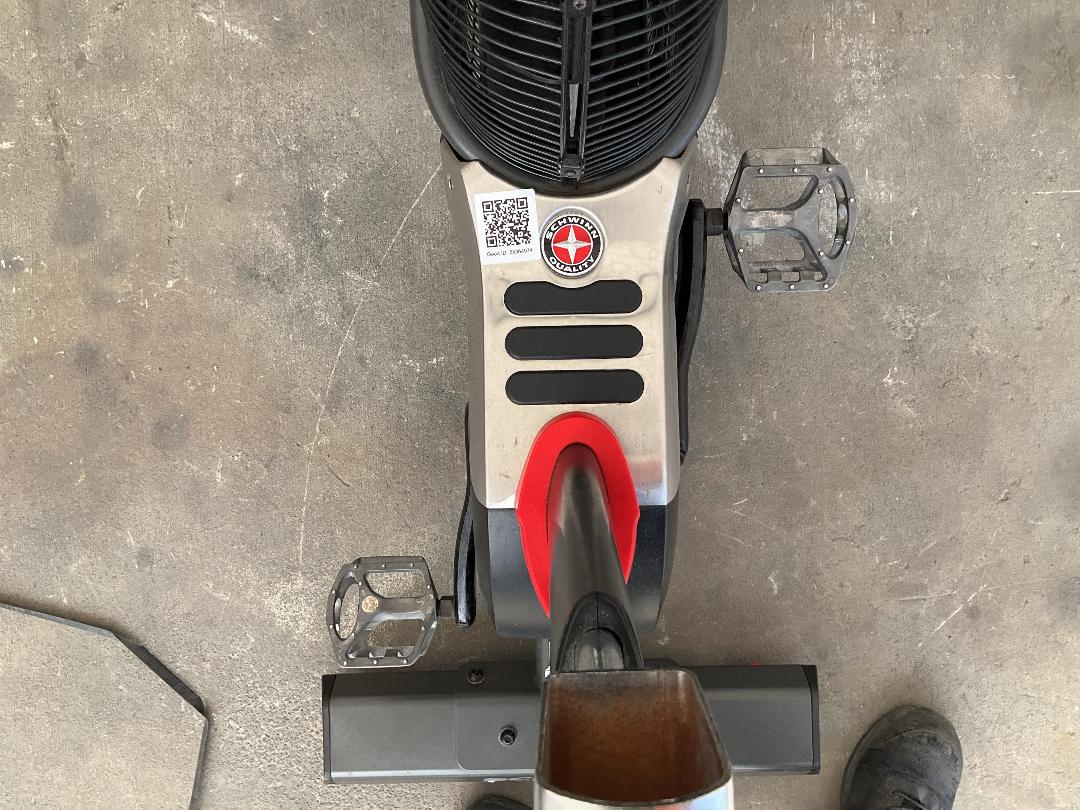 Photo '10' of Schwinn Airdyne AD8 Exercycle Photo '10' of Schwinn Airdyne AD8 Exercycle