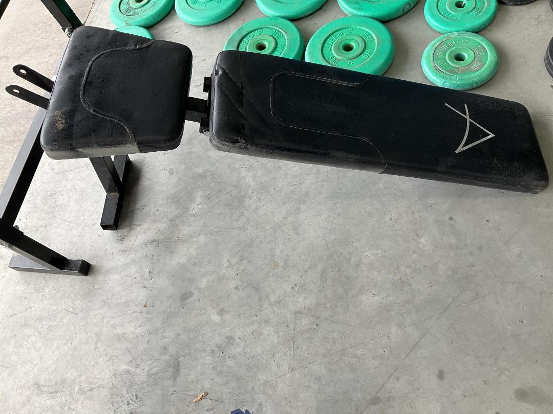 Photo '7' of Weights - 2.5Kg, 5Kg Etc, Gym Bench, BowFlex Etc