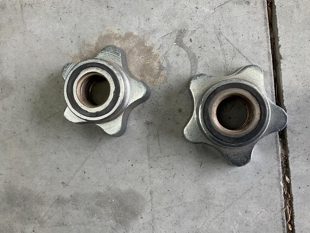 Photo '2' of 1x Weight Bar, 2x Collars and 17x Weight Plates - 2 1/2lb, 5lb and 10lb Photo '2' of 1x Weight Bar, 2x Collars and 17x Weight Plates - 2 1/2lb, 5lb and 10lb