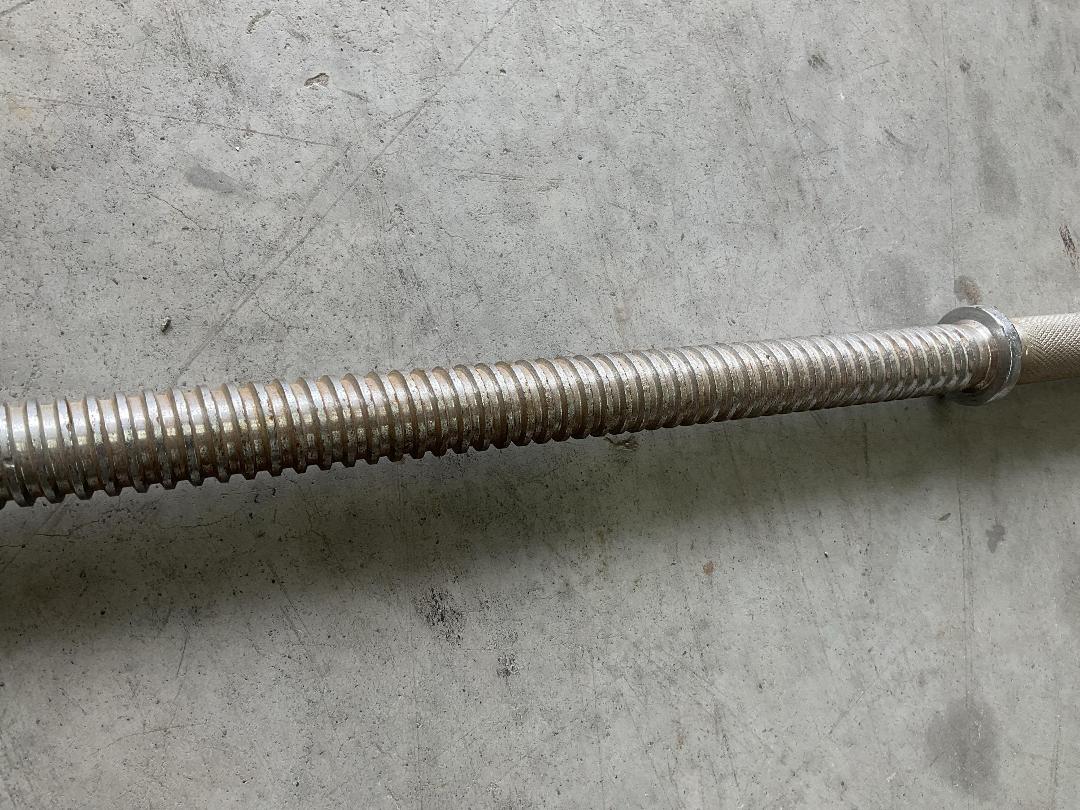 Photo '5' of 1x Weight Bar, 2x Collars and 17x Weight Plates - 2 1/2lb, 5lb and 10lb Photo '5' of 1x Weight Bar, 2x Collars and 17x Weight Plates - 2 1/2lb, 5lb and 10lb