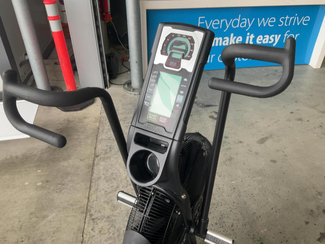 Photo '8' of Octane Airdyne X - Commercial Air Assault Bike Photo '8' of Octane Airdyne X - Commercial Air Assault Bike